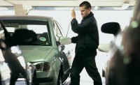 Como proteger seu carro de furtos e roubos